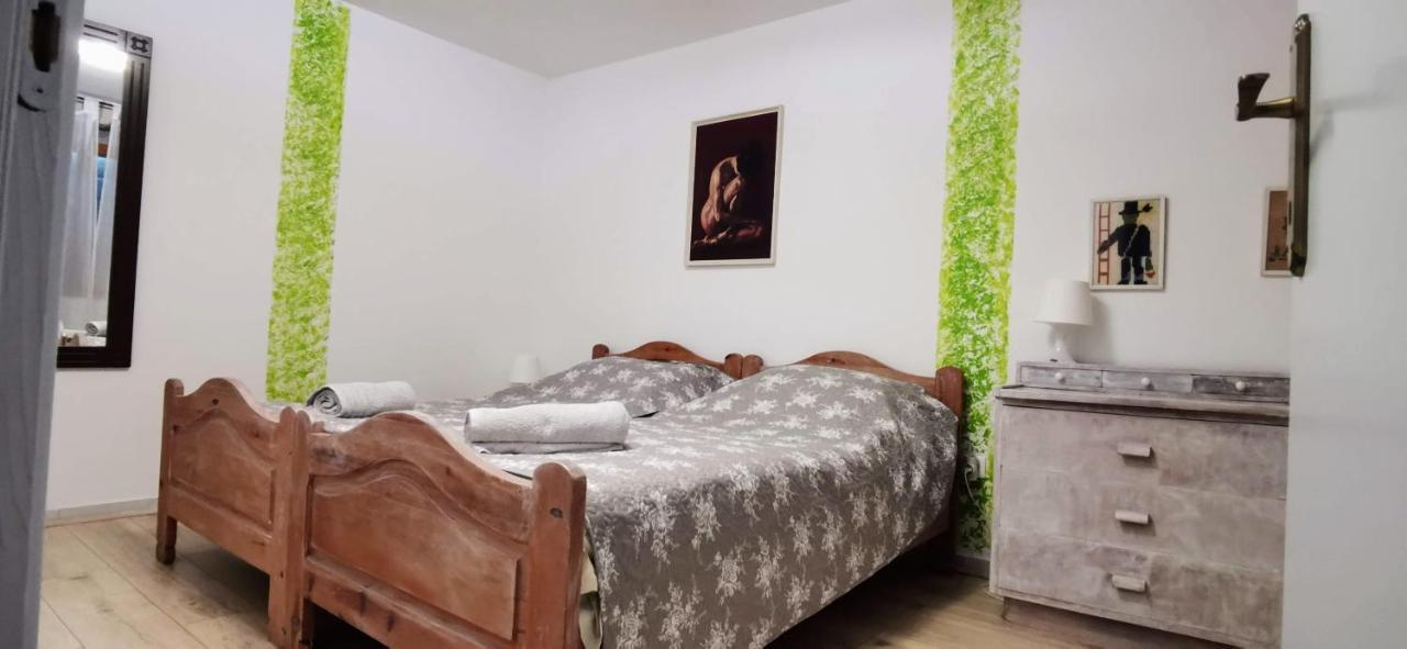 Eti And Mia Holiday Apartments Muntić Zewnętrze zdjęcie