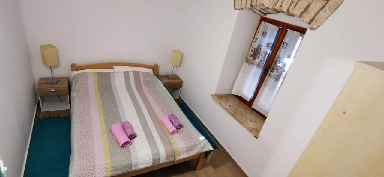 Eti And Mia Holiday Apartments Muntić Zewnętrze zdjęcie